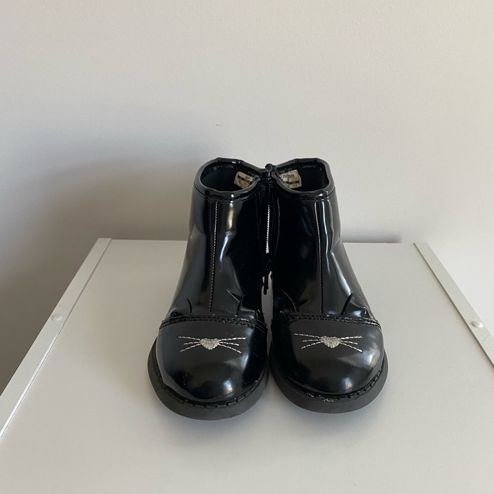 Size 8 (toddler) Black Cat Booties